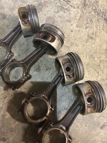 Piston avec bielle - avec,
